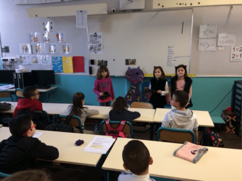 1920 exposé chat.png